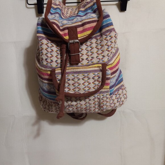 NONE - Picture 2 of 7